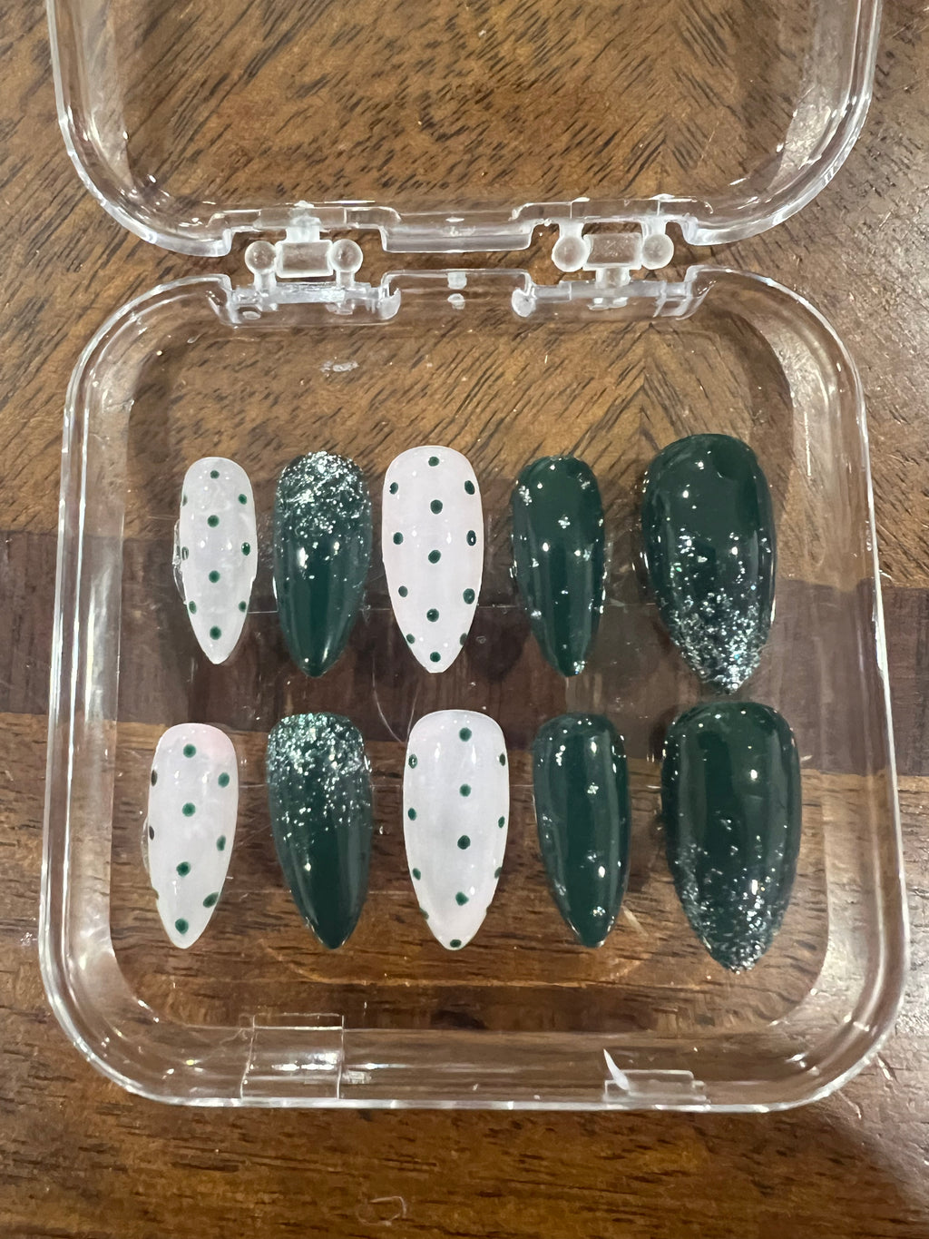 Evergreen Dot & Glitter Set